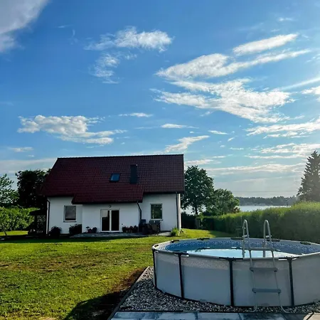 Dom Przystanek Talty Villa